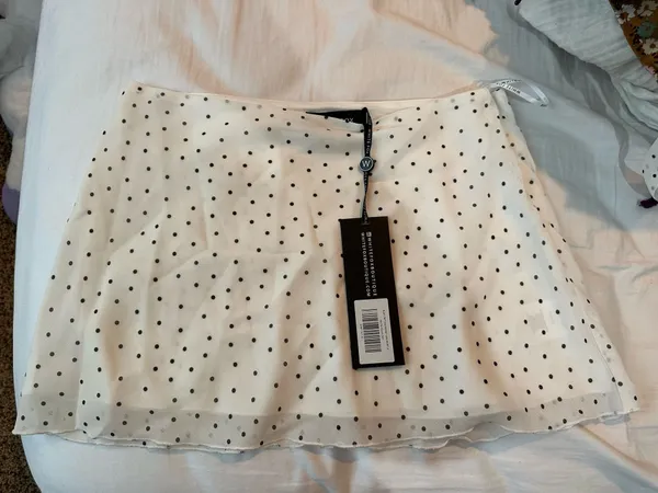 White fox polka dot set - Image 4