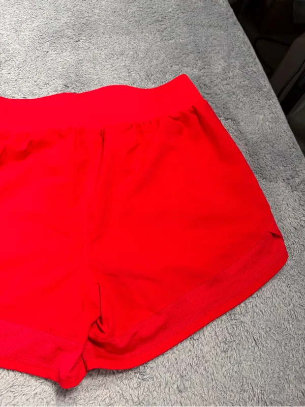Under Armour Women’s Red Athletic Shorts loose XS - Image 10