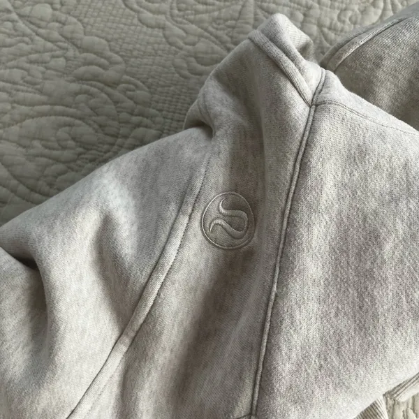 Lululemon oversized scuba funnel neck oatmeal and gold size XS - Image 4