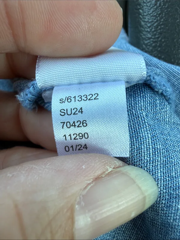 LOFT Chambray Short Sleeve Button Down Shirt Size Medium - Image 6