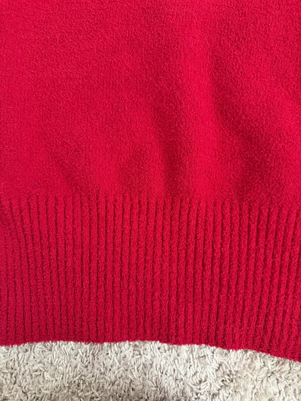 Amazon sweater - Image 4