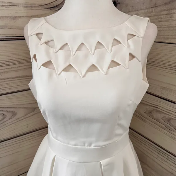 Latiste White Cutout Backless Fit & Flare Dress XS NWT - Image 5