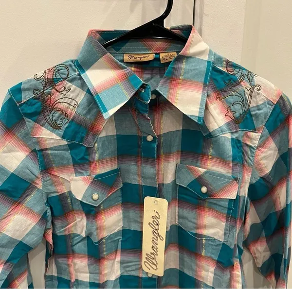 Wrangler BNWT Western Shirt - Image 3