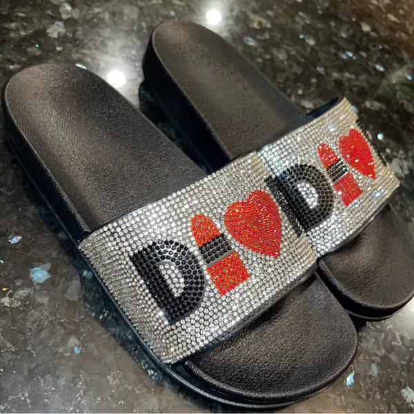 Black and Red Sandals with Glittery Strap - Image 2
