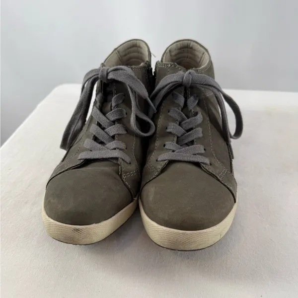 Dansko Onyx Mid Top Milled Nubuck Leather Sneaker in Slate Size 8 or‎ 38 - Image 4