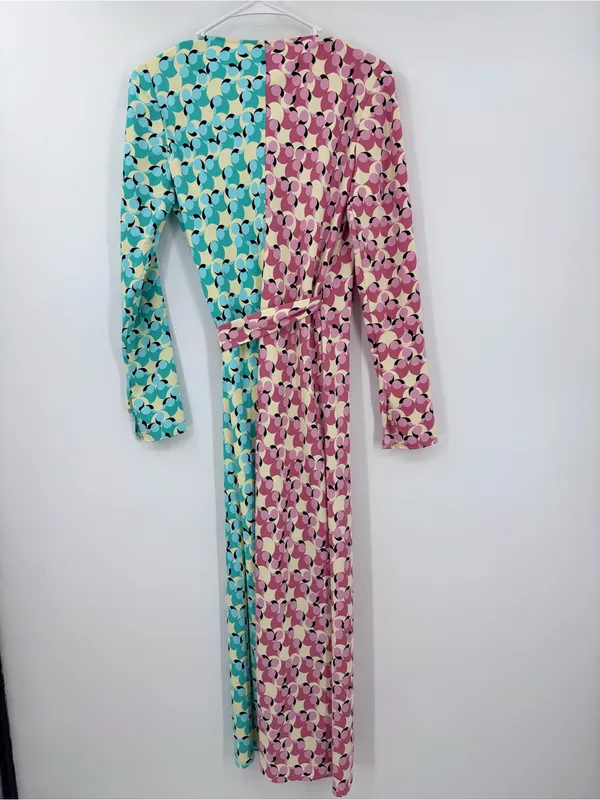 Diane Von Furstenberg Two-Tone Pink & Aqua Wrap Midi Dress - Image 4