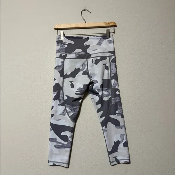 ZYIA Camouflage Leggings - Black and Gray - Image 3