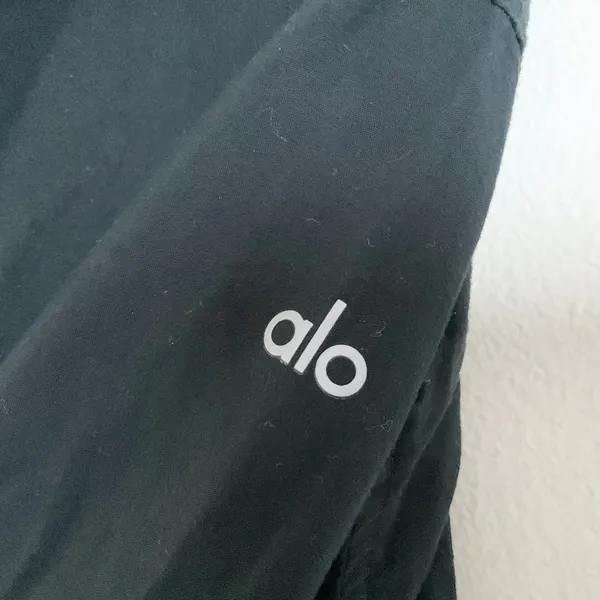 Alo Yoga Cotton Real Deal Button Up Long Sleeve Black M - Image 3
