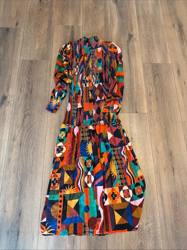 FARM Rio Tropical Smocked Dress- size Small - Image 6