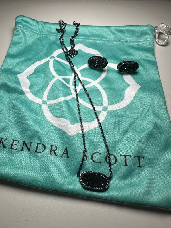 Kendra Scott black drusy Elisa necklace set - Image 2