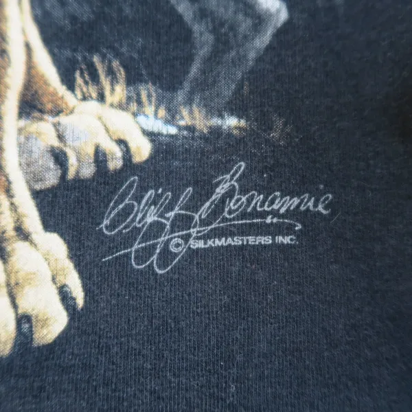 Anvil Vintage 90s Wolf Pack Nature Shirt - Image 6