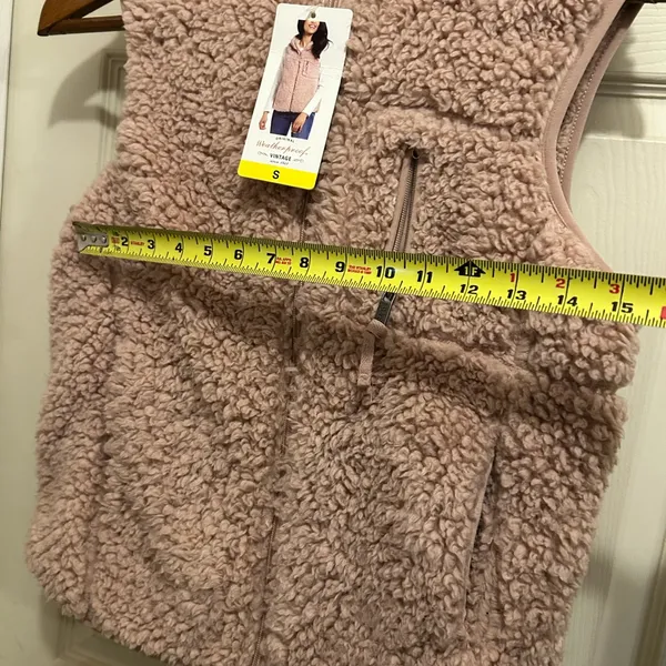 Original Weatherproof Vintage Cozy Pink Sherpa Vest - size small - Image 12