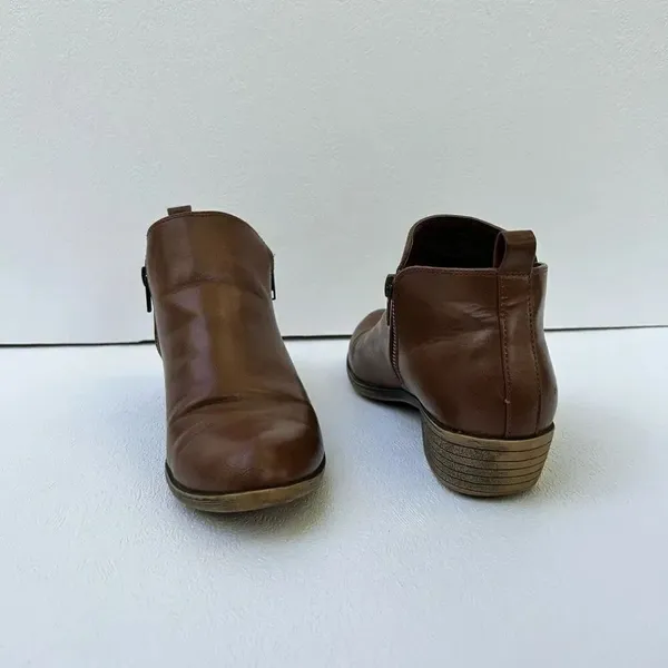 Draft Listing Brown Size 6 - Image 2
