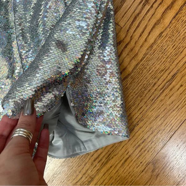 Akira | Holiday Sequin Fitted Big Booty Shorts NWT Size S - Image 14