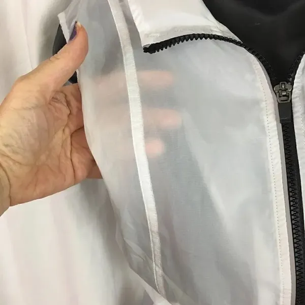 Fabletics Yoga Nylon Sleeveless Zippered Best Jacket Size Small - Image 5