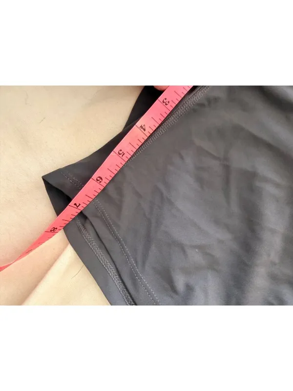 Halara L Womens Gray High-Waisted Athletic Shorts With Side Pockets - Image 3