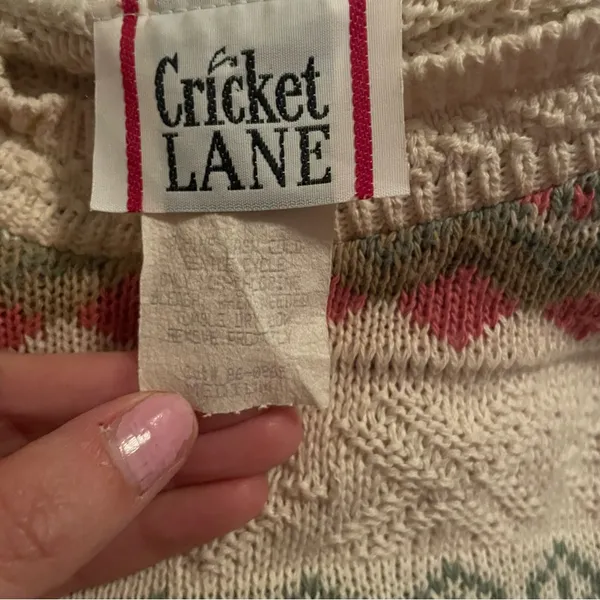 Vintage Textured Scoop Neck Sweater - White with Pink & Sage Pattern - Image 3