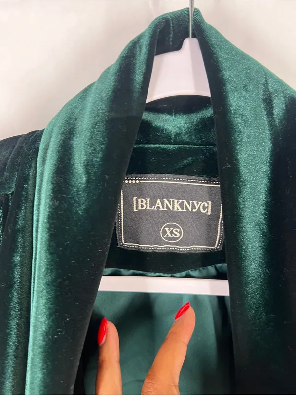 Blank‎ NYC Emerald Green Velvet Draped Open Front Blazer - Image 3