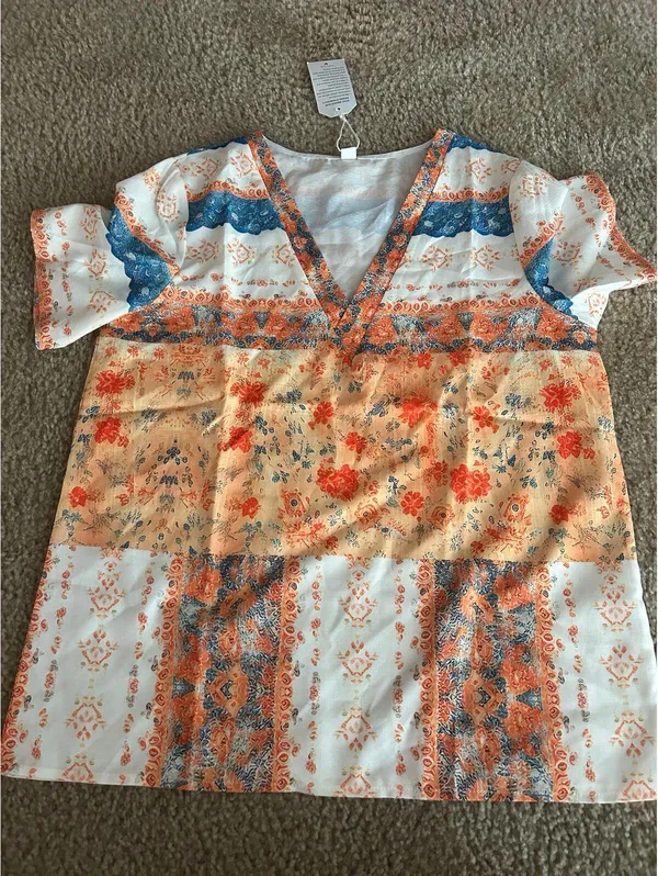 cd13Woman top shirt size medium new unused floral orange - Image 2