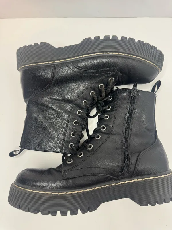Sincerely Jules'Harley' Black Vegan Leather Boots Womens Size 7M - Image 6
