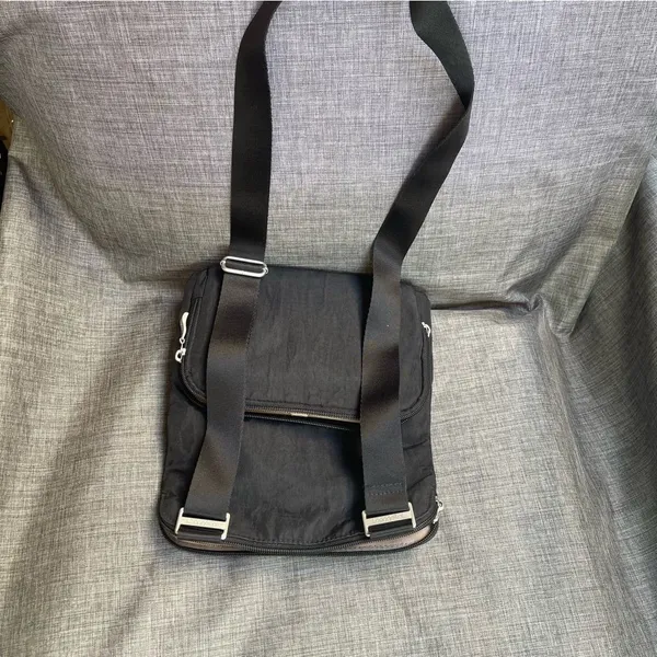 Baggallini crossbody bag - Image 2