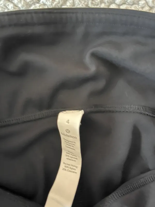 Lululemon leggings - Image 4