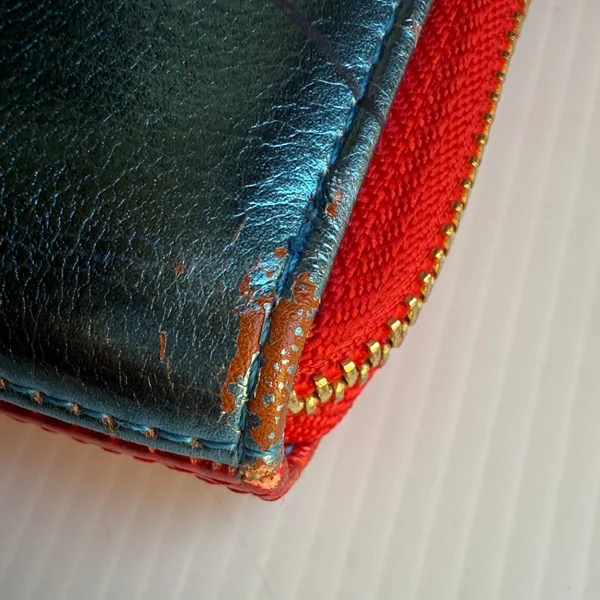 Loungefly x Marvel Purse Wallet Captain Marvel Metallic Logo Zip Around - Image 7