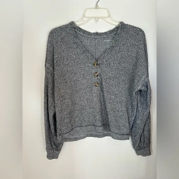 American Eagle Soft & Sexy Plush Henley Crop Top Gray Size XS/S - Image 6