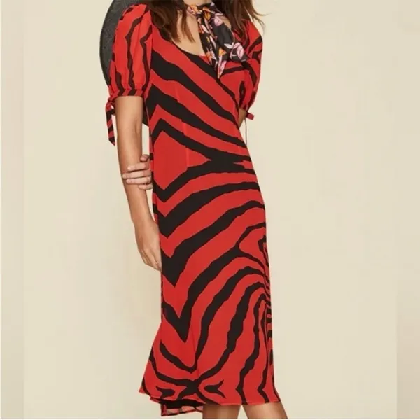 LPA Magda Midi Dress in Zebra black red Animal print‎ Sz S revolve - Image 4