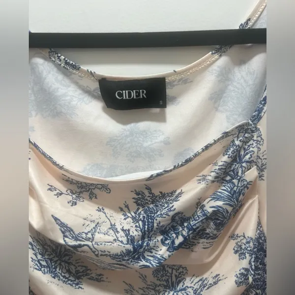 Cider Blue and White Toile De Jouy Mini Dress Size Small - Image 4