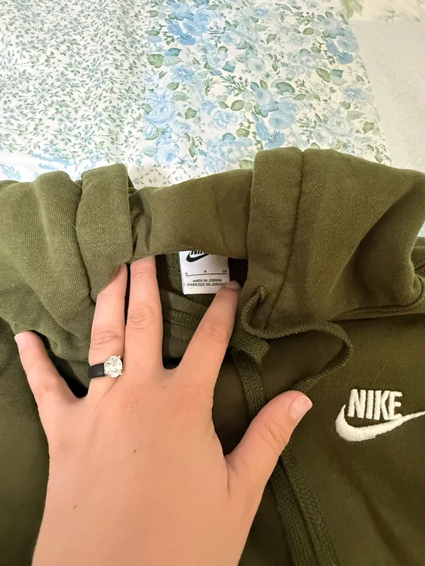 Nike Hoodie Sweatshirt Green - Image 2