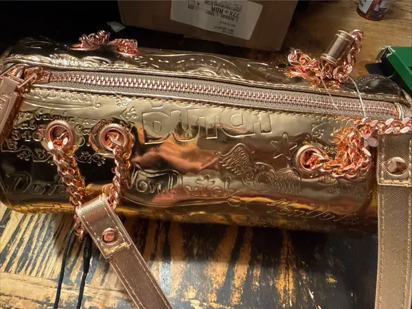 Von Dutch Rose Gold Handbag - Image 4