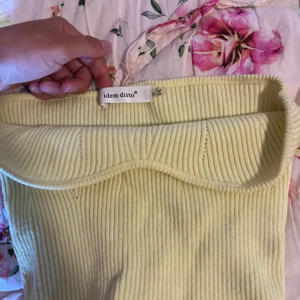 Yellow tube top - Image 2
