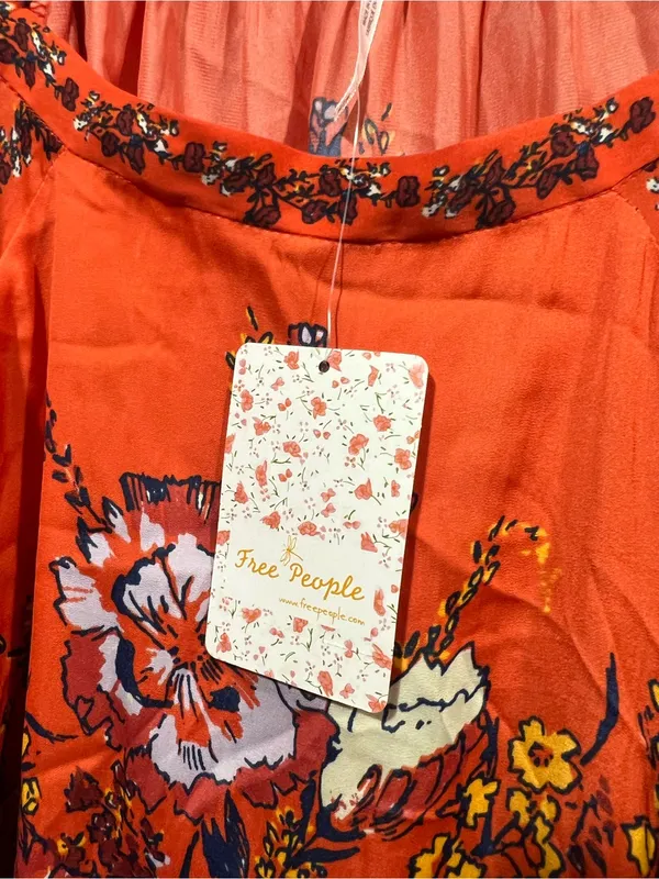 Free People Red Floral Asymmetrical Printed Blouse Medium - Image 5