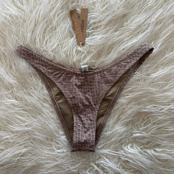 Skims Swim Cheeky Tanga Bottom Dune Crocodile Print Size Large - Image 3