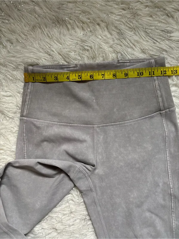 Lululemon Athletica Washed Gray Women’s Cropped High-Waist Leggings Size 4 - Image 8