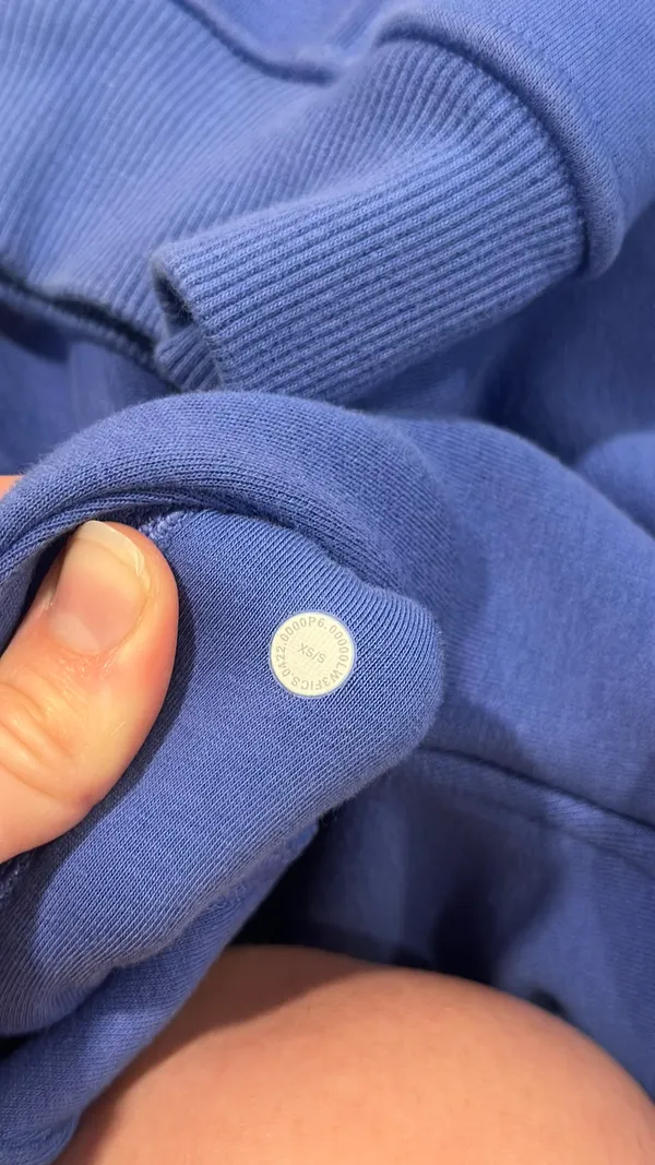 1/2 zip lululemon pullover  - Image 9
