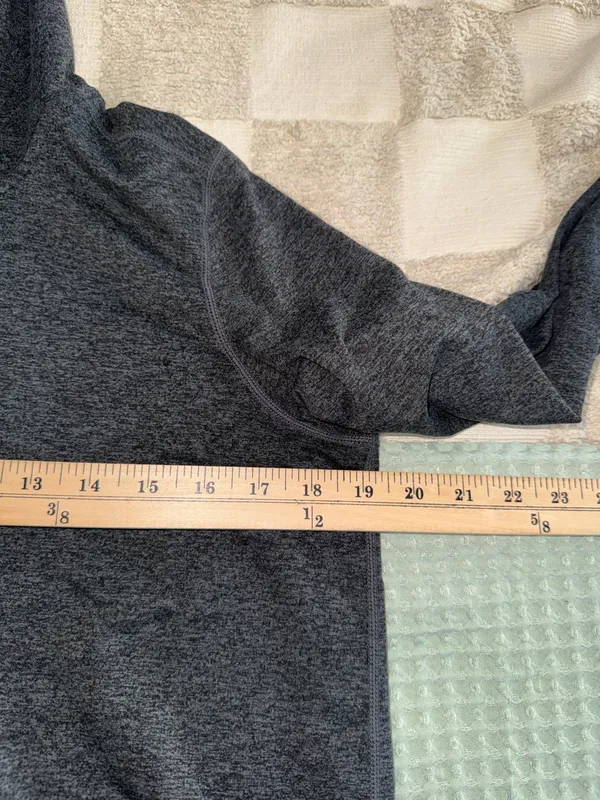 Vuori Halo Essential Women's Hoodie size‎ S - Image 2