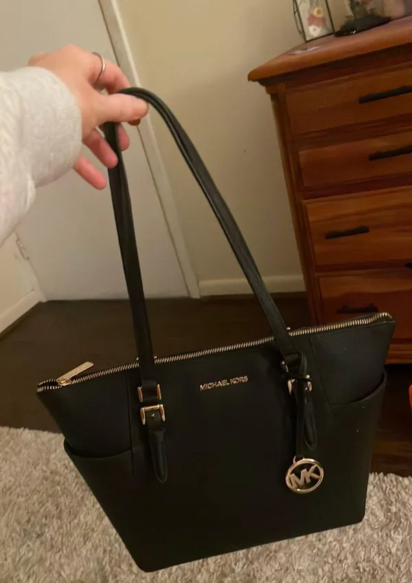 Michael Kors Purse - Image 5