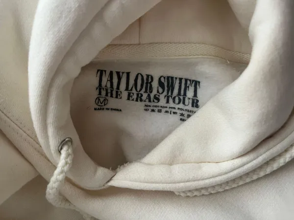 Taylor Swift Eras Tour, Beige Sweatshirt - Image 4