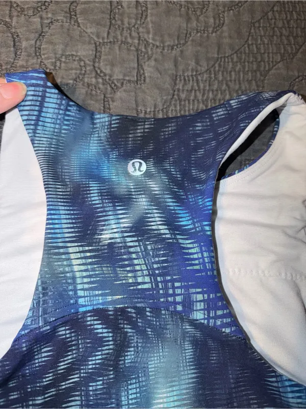 Lululemon Invigorate Training Tank Top-Shapeshifter Flux Blue Multi-Size 4 - Image 3