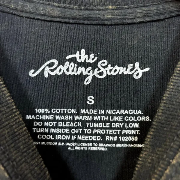 The Rolling Stones Classic Hot Lips Logo Rock Tee Small - Image 4