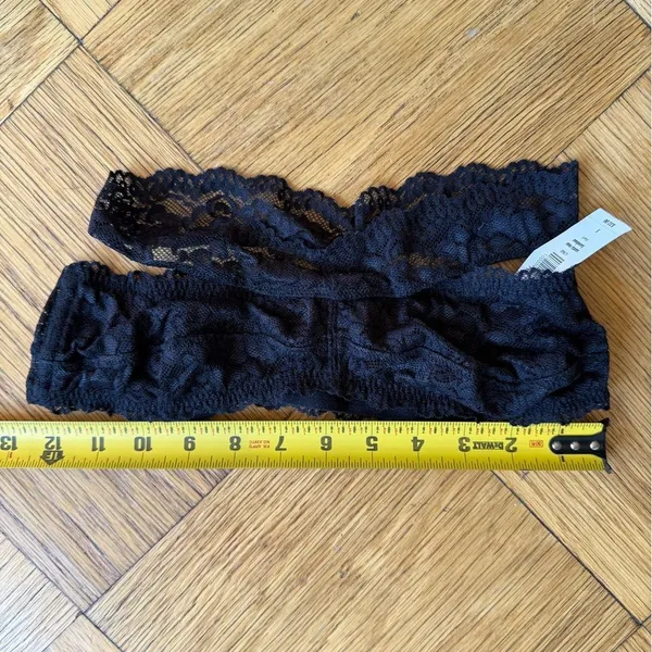 NWT Aritzia Talula Santa Rosa Bandeau Top, Black Lace, Size S - Image 6
