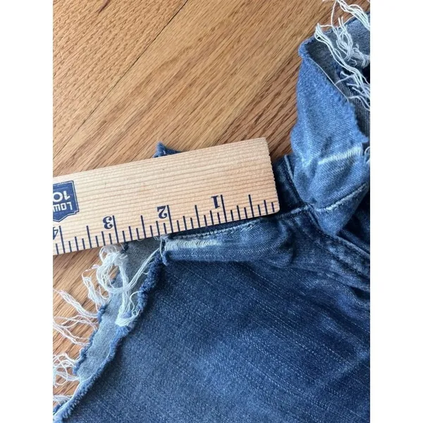 Agolde Women's 28 Shorts Blue‎ Denim Stretch Cutoff Distressed 2" Inseam - Image 8