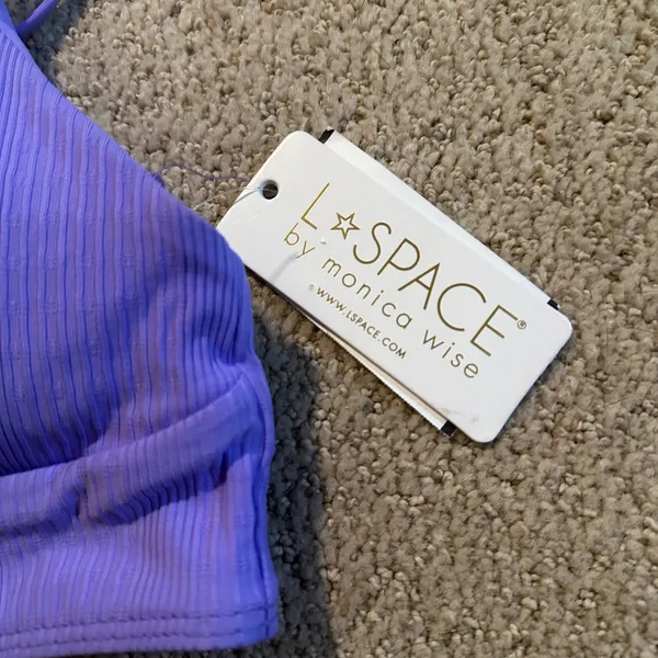 NWT L Space Siren bikini top purple medium - Image 3