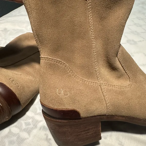 UGG Women's Brown Suede Heeled Boots - Image 12