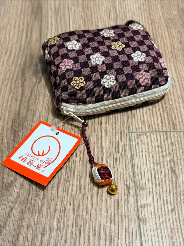 Cute Japanese Coin Purse Kimono Fabric Brocade Plum Blossom Zip Pouch NWT - Image 2