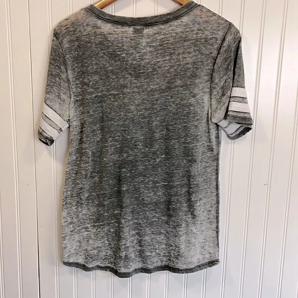 Disney Mickey and Minnie v-neck tee - Image 4