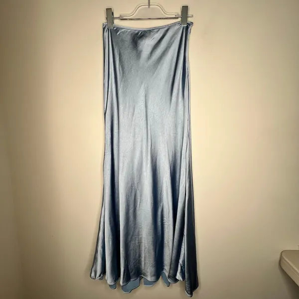 Bardot Satin Finish A-Line Max Skirt Size 4 - Image 2
