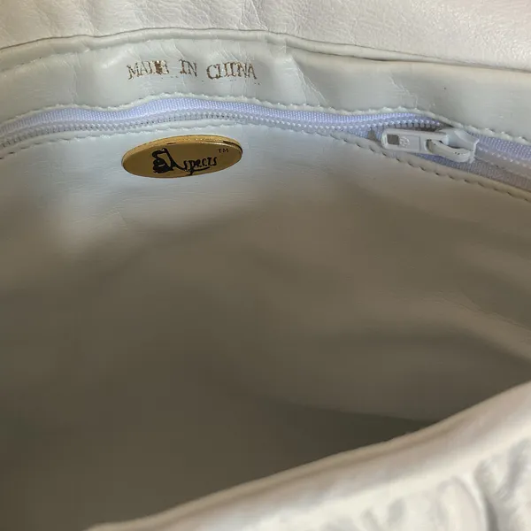 Vintage Aspects White Faux Leather Shoulder Bag Ruched Flap Y2K 90s Style - Image 9